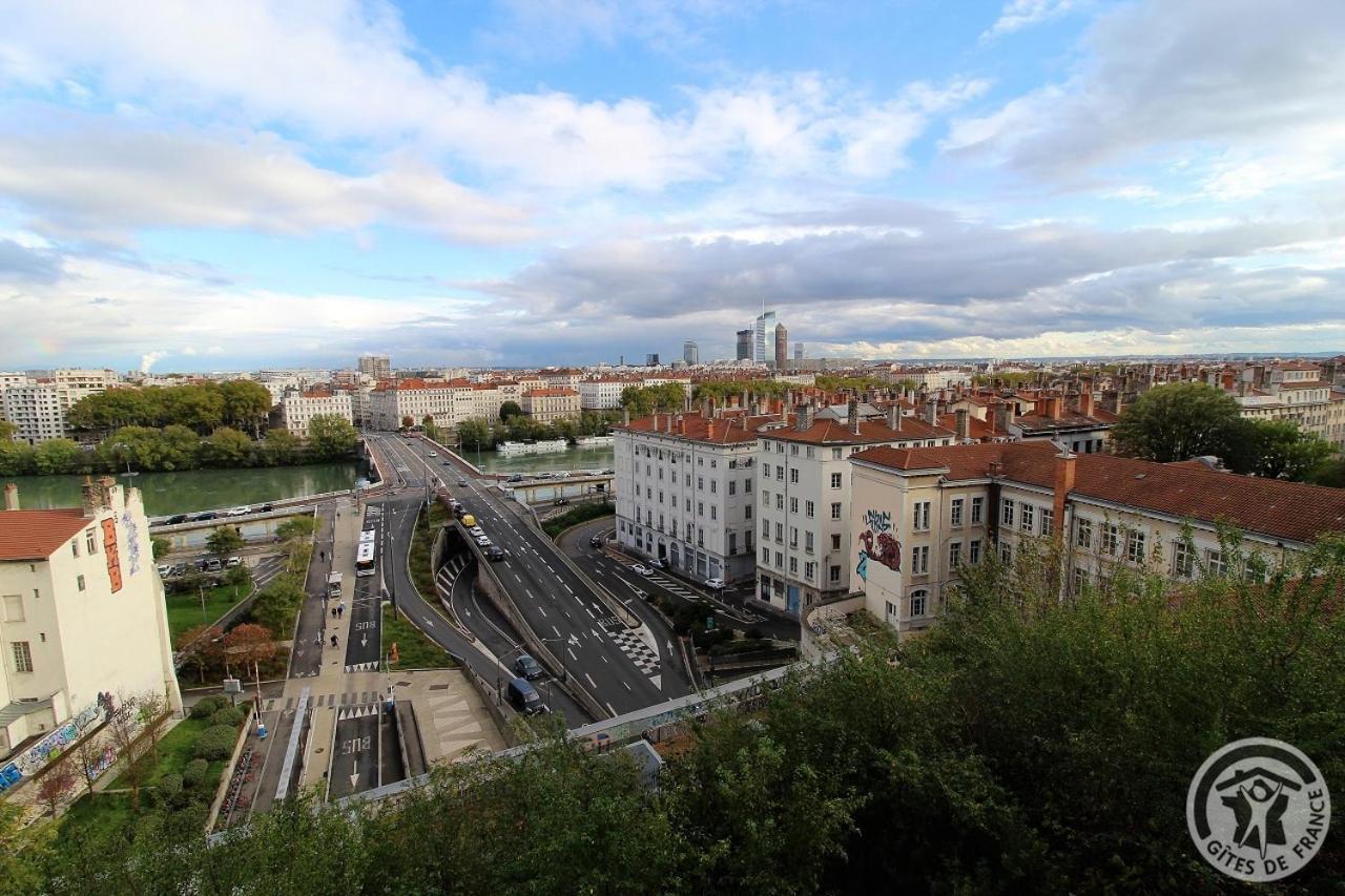 Gite Le Magneval Лион Экстерьер фото